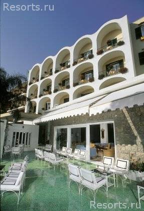 L'Albergo della Regina Isabella 11